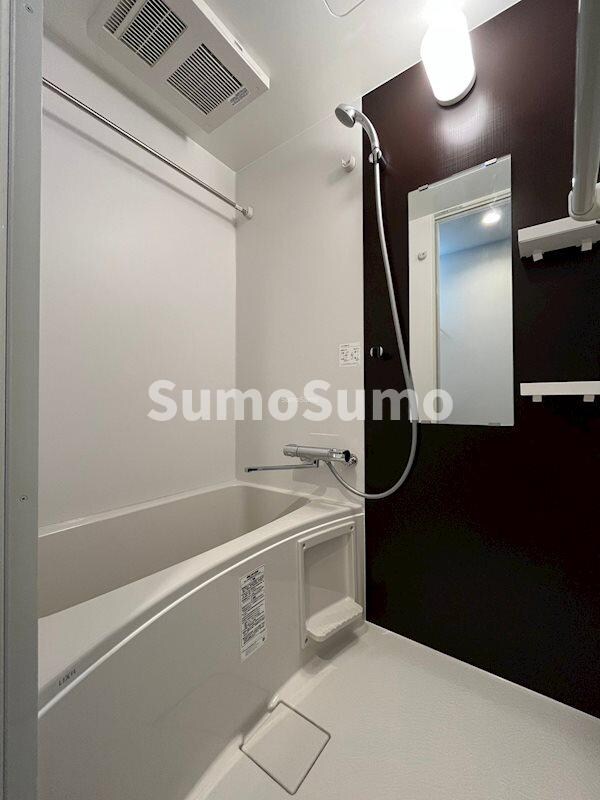 物件内観写真8　(お風呂です)