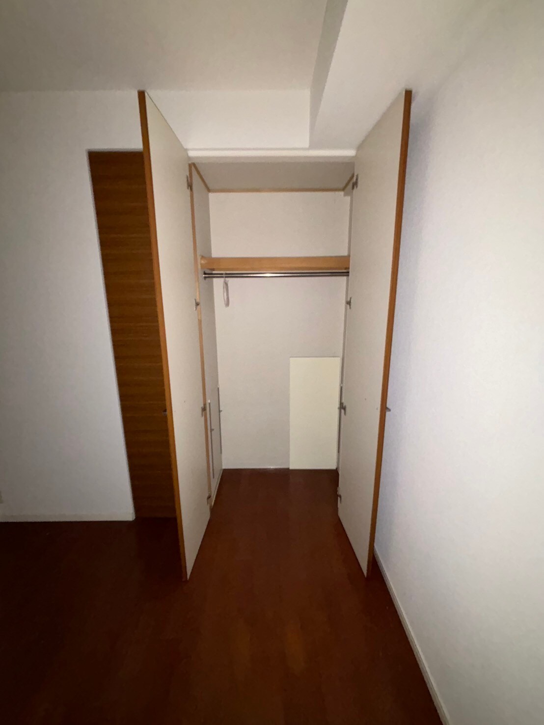 物件内観写真13　(専用の収納スペースです)