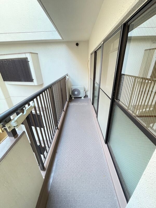 物件内観写真9　(落ち着いた時間を過ごせるバルコニーです)