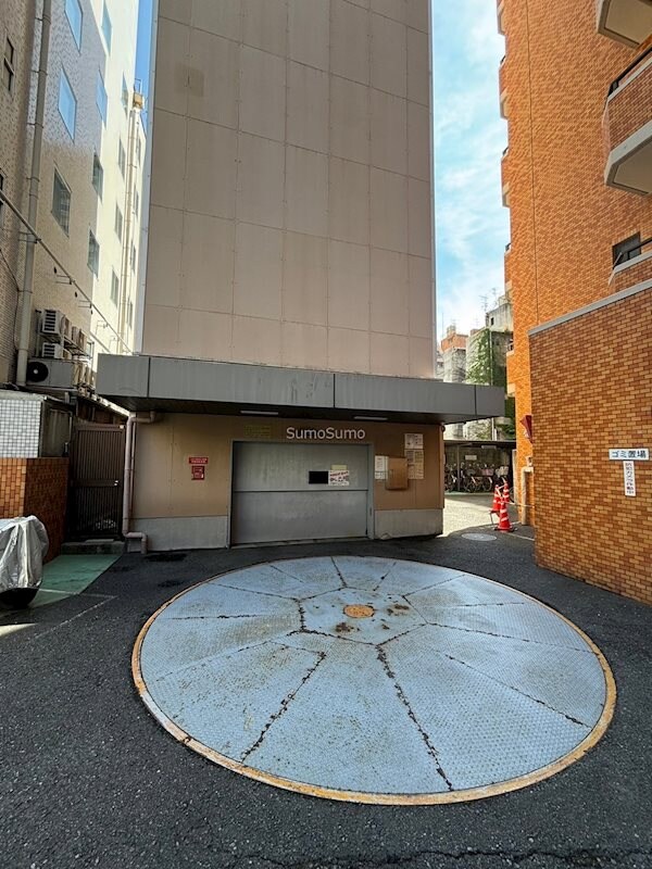 物件外観写真4　(駐車場です)