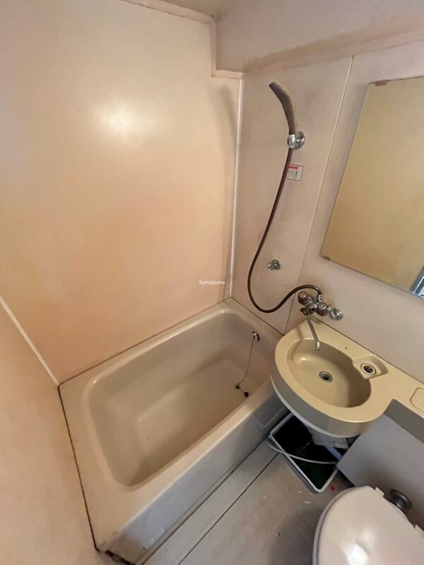 物件内観写真9　(ゆったり過ごせるお風呂です)