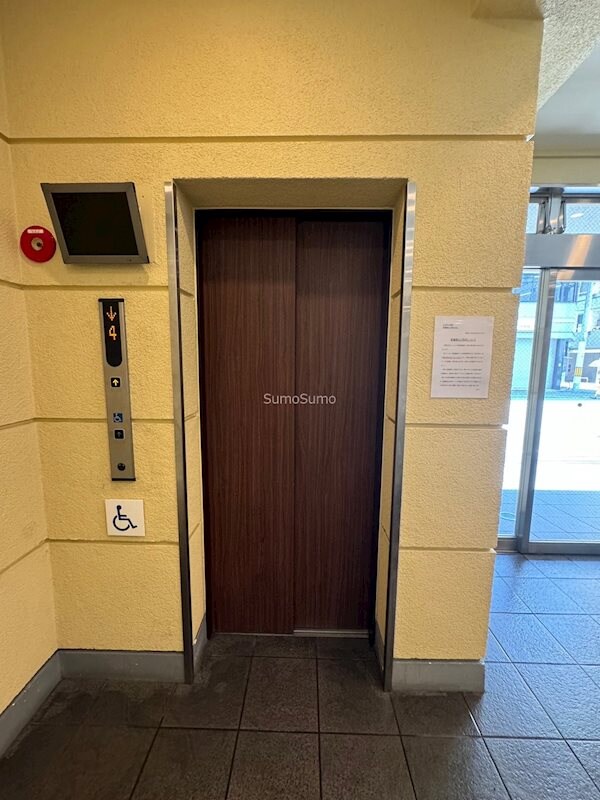 内装他(外観は落ち着いています)