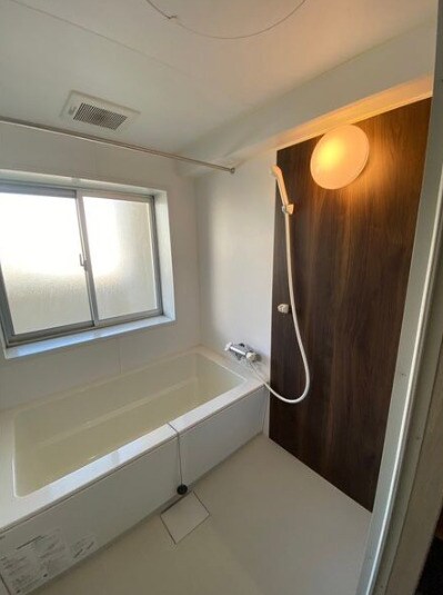 物件内観写真8　(日々の暮らしに欠かせないお風呂です)