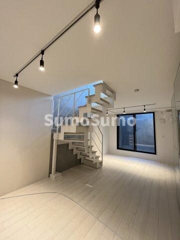 物件内観写真7　(使いやすい居間です)