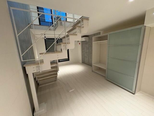 物件内観写真8　( )