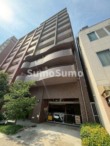 物件外観写真1　(外観もきれいです)