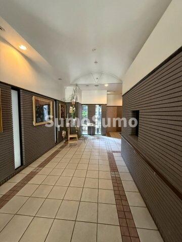 物件外観写真3　(毎日通るロビーはこのようになっています)