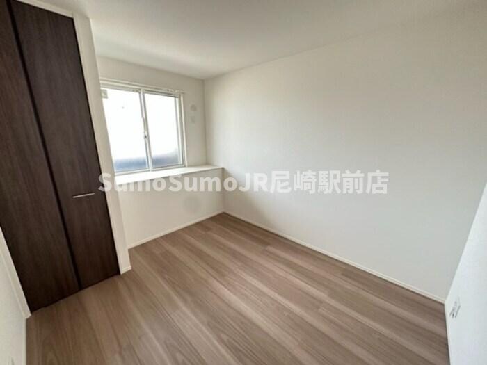 物件内観写真6　(落ち着いて過ごせるお部屋なので、寝室にいかがでしょうか)