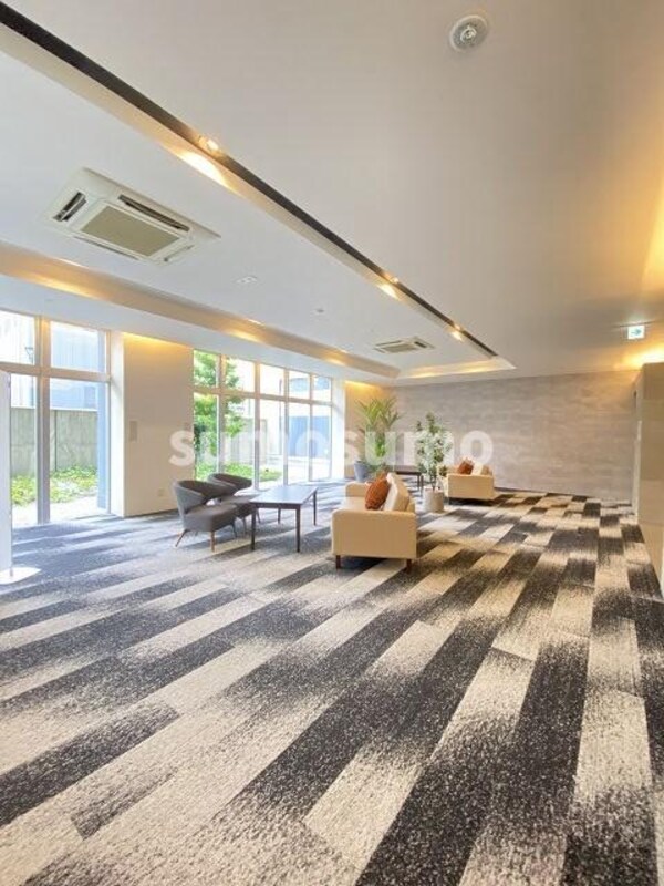 ロビー・ラウンジ