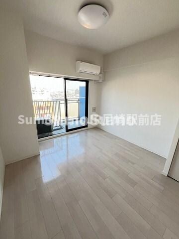 物件内観写真6　(ゆったり過ごせる居間です)