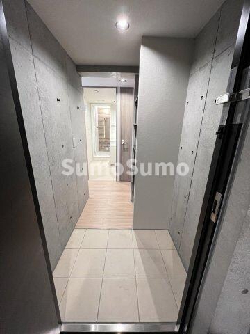 物件内観写真17　(落ち着いた玄関です)