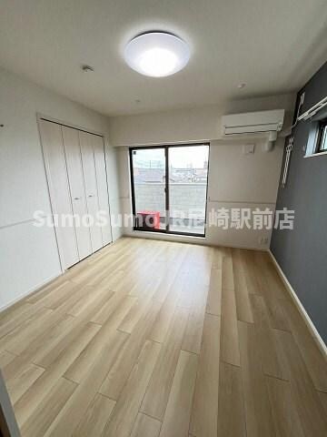 物件内観写真23　(使いやすいリビングです)