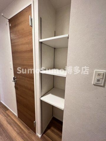 物件内観写真16　(大きなものも収納できそうです)