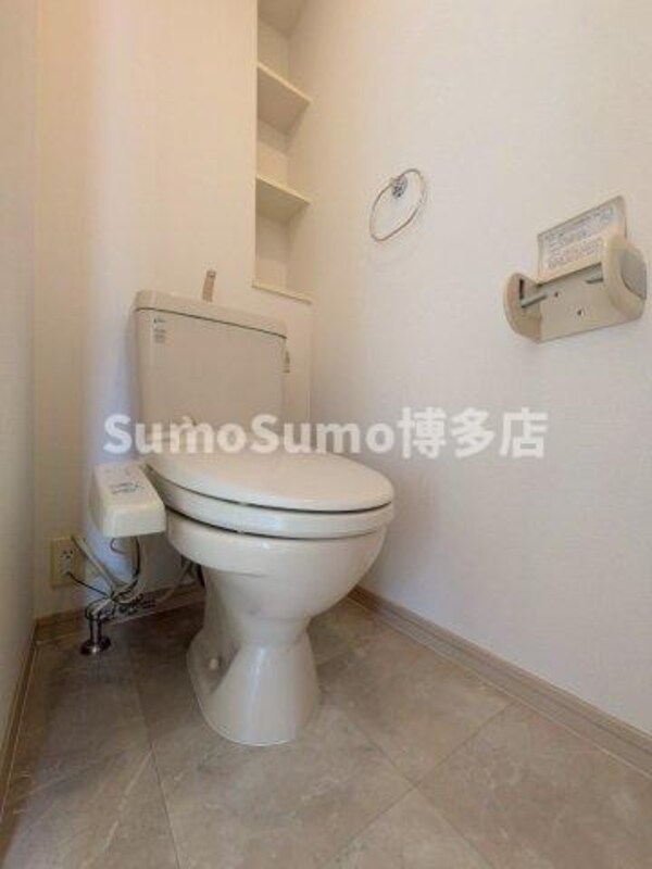 トイレ(ゆったりとした空間のトイレです)