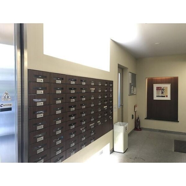 建物設備( )