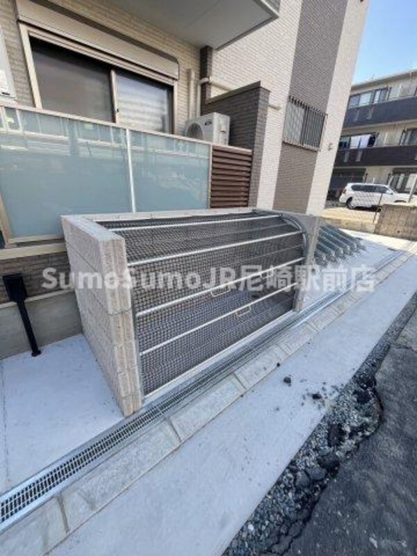 駐車場(駐車スペースもあります)