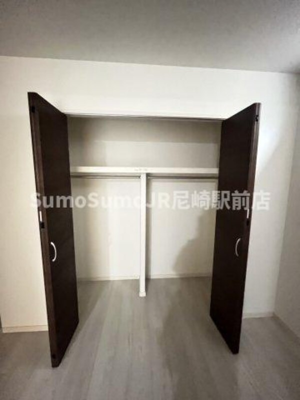 収納(便利な収納スペースです)