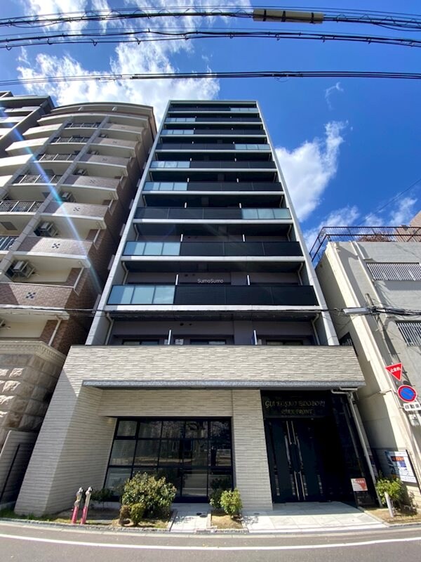 物件外観写真1　(外観もきれいです)