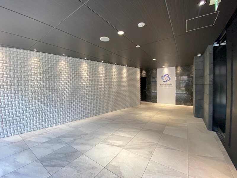 物件外観写真3　(ロビーです)