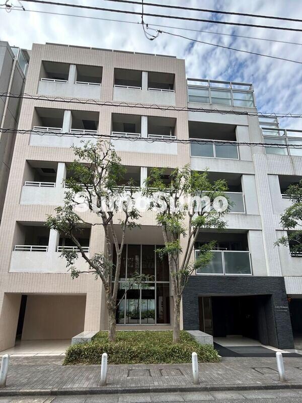 物件外観写真1　(おしゃれな外観です)