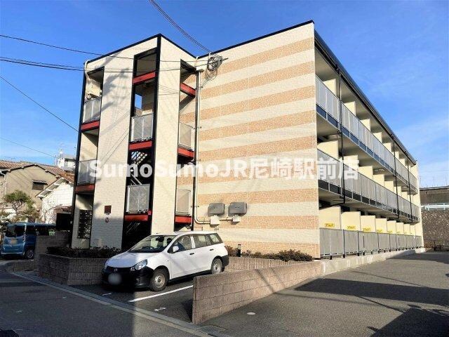 物件外観写真1　(おしゃれな外観です)