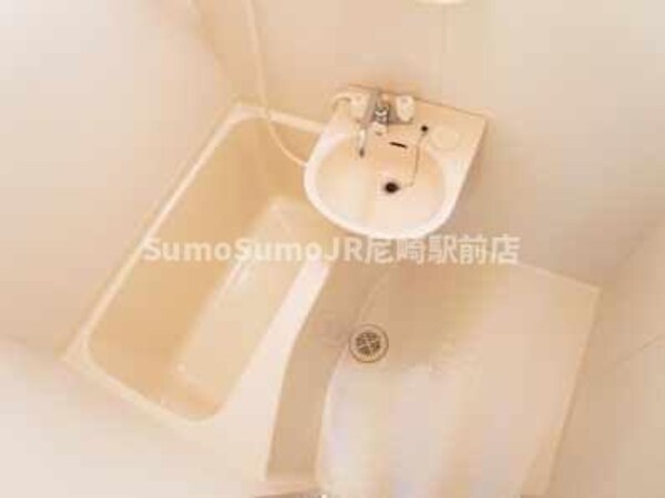 洗面・脱衣所(コンパクトで使いやすい洗面所)
