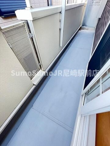 物件内観写真7　(バルコニー付きです)