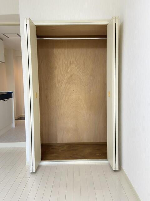 物件内観写真5　( )