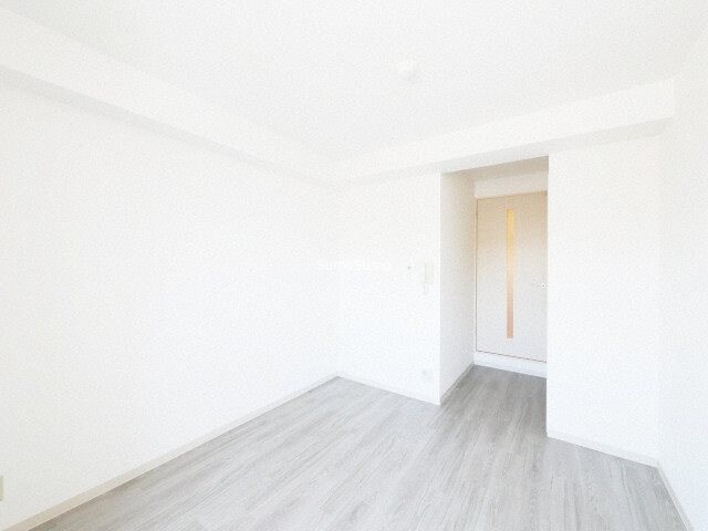 物件内観写真8　(落ち着いて過ごせるお部屋なので、寝室にいかがでしょうか)