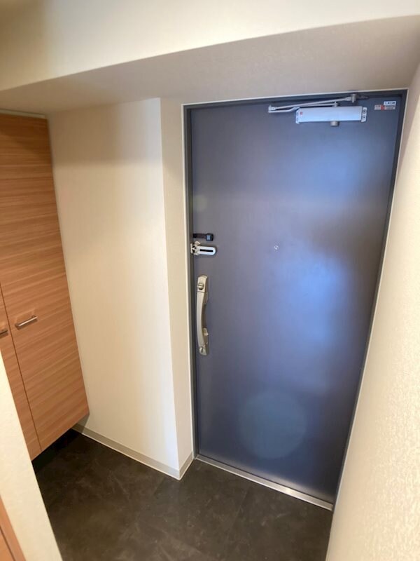 玄関(シンプルで使いやすい玄関です)
