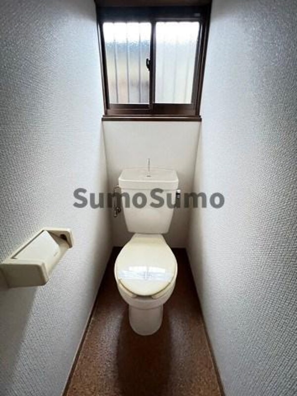 トイレ(落ち着いたトイレです)