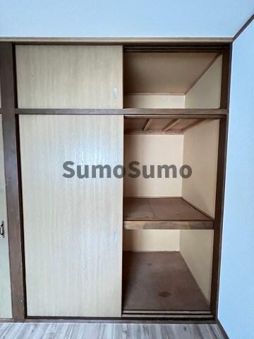 物件内観写真12　(収納スペース豊富です)