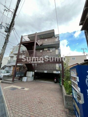 物件外観写真2　(落ち着いた雰囲気の外観です)