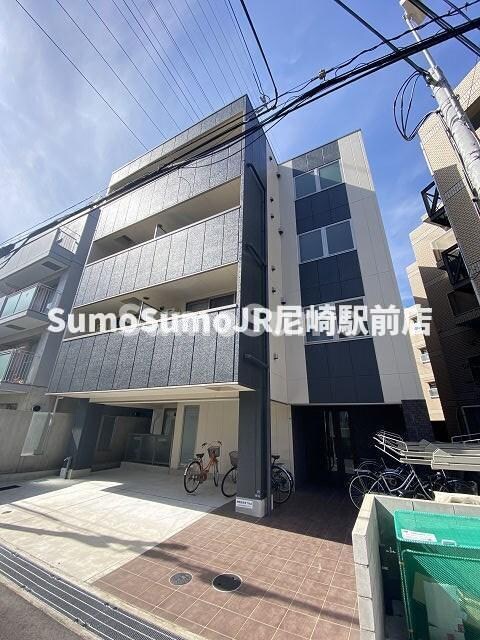 物件外観写真2　(落ち着いた雰囲気の外観です)