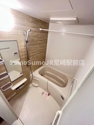 物件内観写真7　(コンパクトで使いやすいお風呂です)