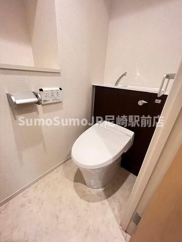 物件内観写真10　(落ち着いたトイレです)