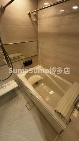 物件内観写真27　(ゆったり過ごせるお風呂です)