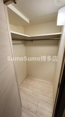 物件内観写真9　(十分な収納スペースがあります)