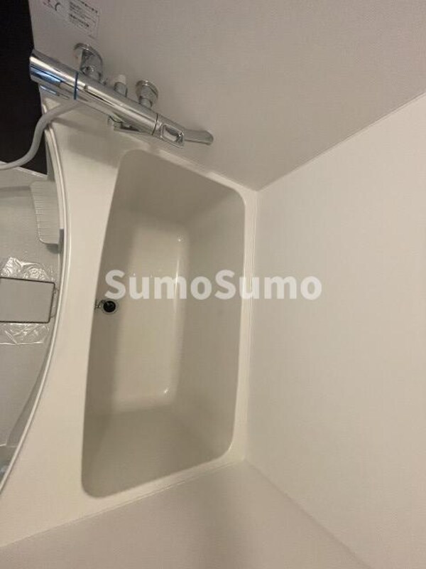 浴室(日々の疲れを癒すお風呂付です)