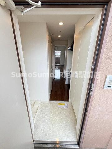 物件内観写真5　(玄関です)