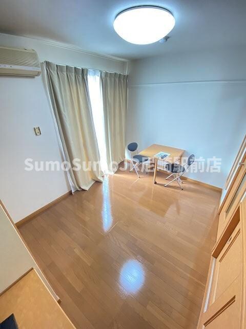 物件内観写真8　(落ち着いて過ごせるお部屋なので、寝室にいかがでしょうか)