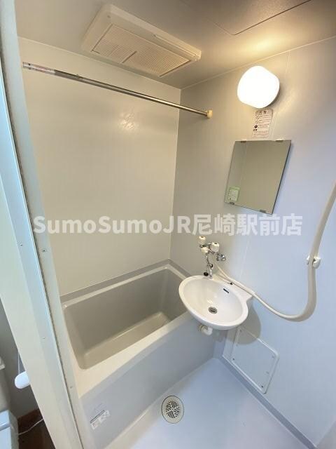 物件内観写真9　(ゆったり過ごせるお風呂です)