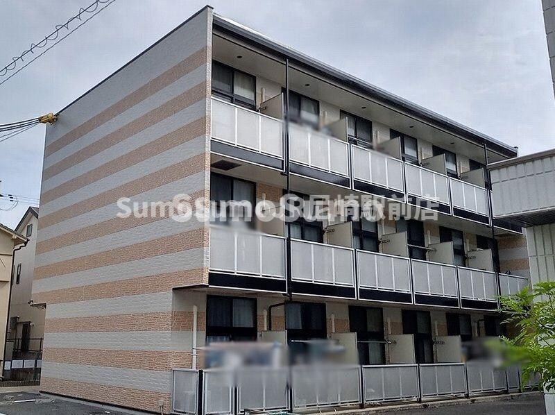 物件外観写真3　(物件の外観です)