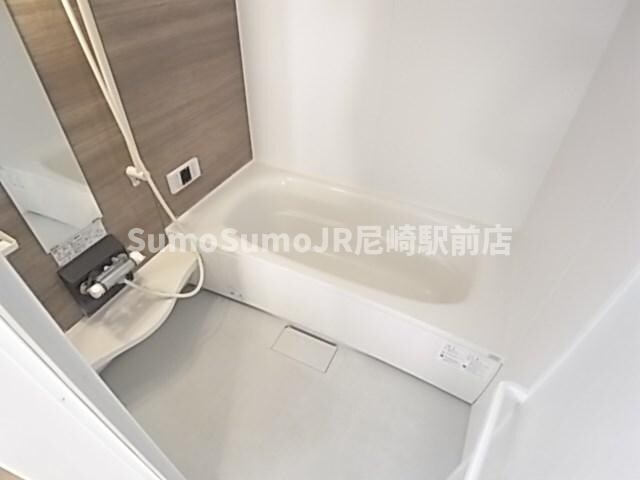 物件内観写真16　(きれいなお風呂です)