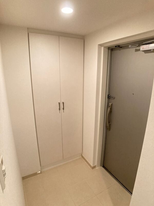物件内観写真5　(きれいな玄関です)
