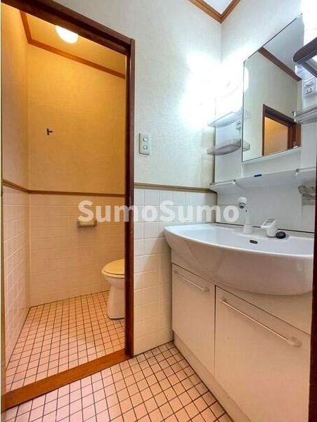 物件内観写真9　(使いやすい洗面所です)