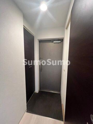 物件内観写真4　(シンプルで使いやすい玄関です)