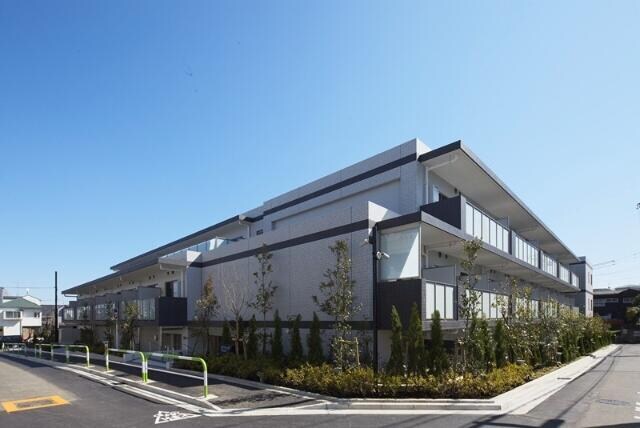 物件外観写真1　( )