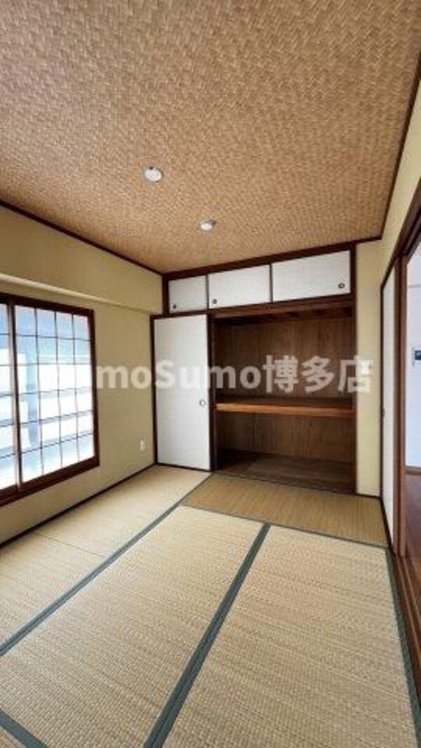 和室(明るい和室です)