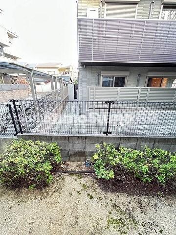 物件内観写真11　(陽当たり良好なバルコニーです)